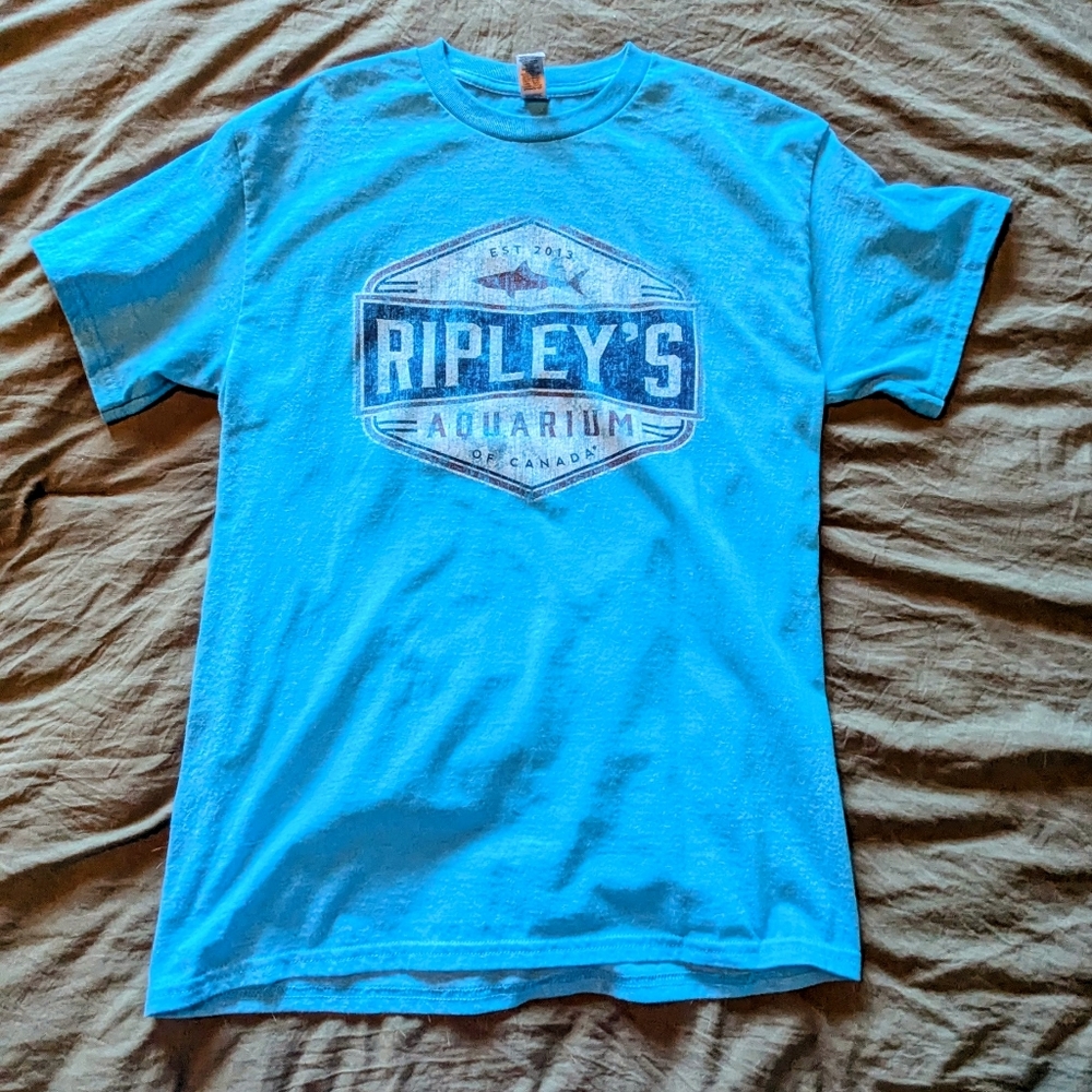 Ripley's Aquarium Light Blue T-Shirt